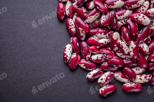 Preview: Fresh Organic Natural Beans On Black Background
