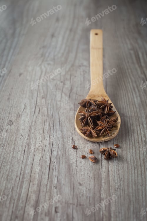 Preview: Star Anise On A Wooden Spoon
