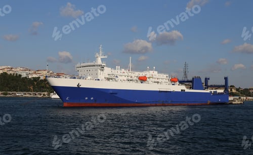 Preview: Roro Ship Is Loading In A Port
