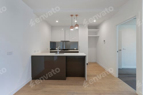 Preview: Empty New Apartment