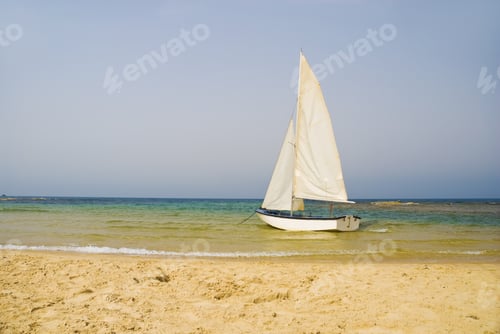 Preview: Beautiful Sailboat