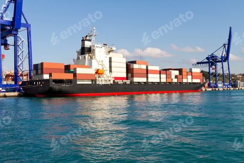 Preview: Container Ship