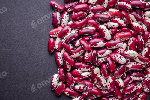 Preview: Fresh Organic Natural Beans On Black Background