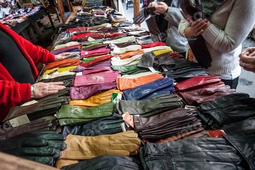 Preview: Leather Gloves In A Multitude Of Colors For Sale In A Market..