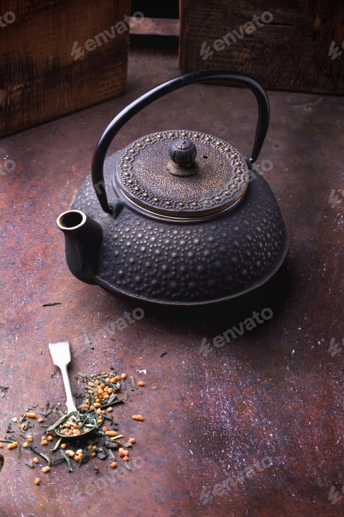 Preview: Green Tea And Roiboos Tea In Two Vintage Chinese Bowls On A Vintage Background