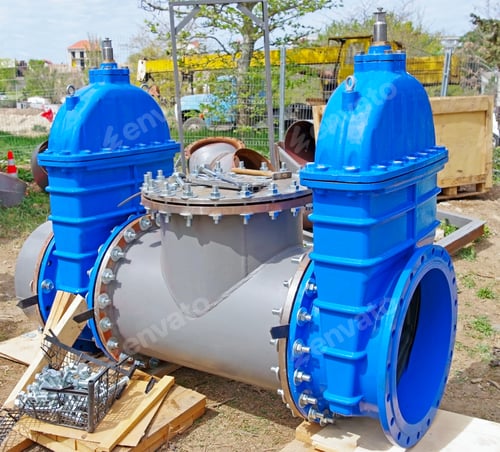 Preview: Blue Wheel Valve With Pipe On Construction Sites