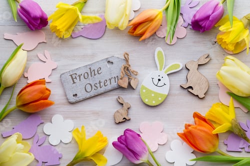 Preview: Easter And Spring Accessories. Greeting Card.