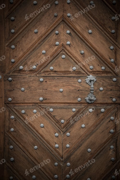 Preview: Old Wooden Door