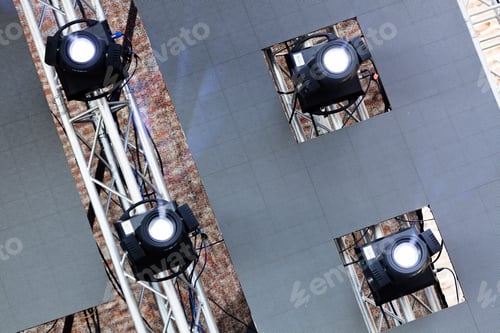 Preview: Four Spotlights On Wall Construction On Concert
