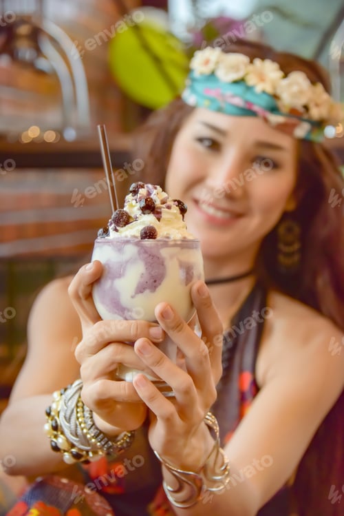 Preview: Charming Hippie Girl Lifestyle Concept. Beautiful Carefree Woman In Coffee Shop. Portrait Of A