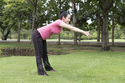 Preview: Women Exercise