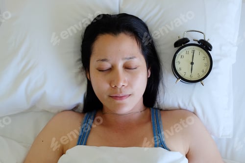 Preview: Sleeping Woman And Clock