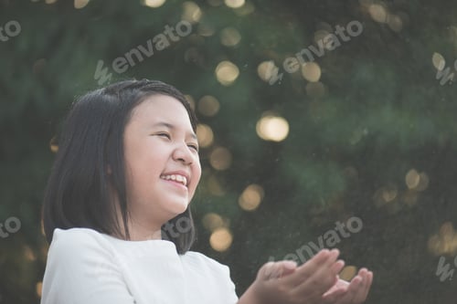 Preview: Beautiful Asian Girl Is Happy With The Rain