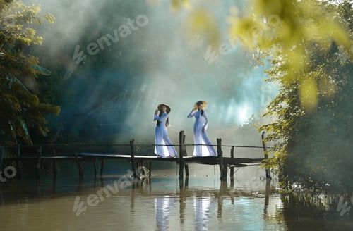 Preview: Beautiful Woman With Vietnam Culture Traditional Dress,Costume ,Vintage Style,Vietnam