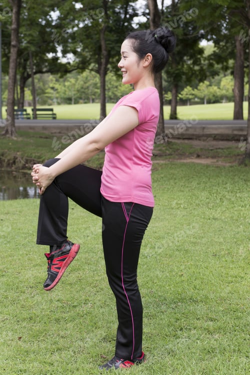 Preview: Women Exercise