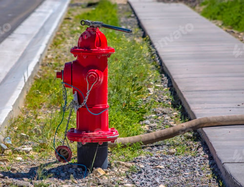Preview: Red Fire Hydrant With Connected Hose