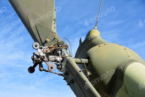 Preview: Old Apache Helicopter