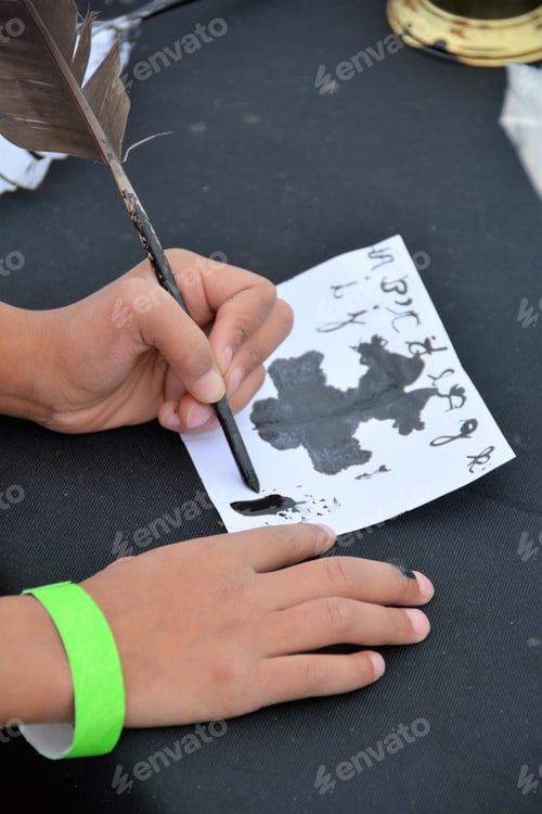 Preview: Pen And Quill