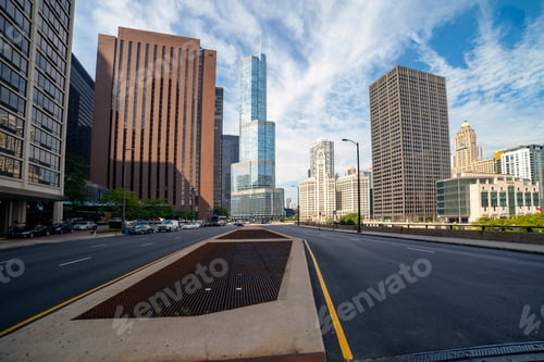 Preview: Skyscrapers In Downtown Chicago