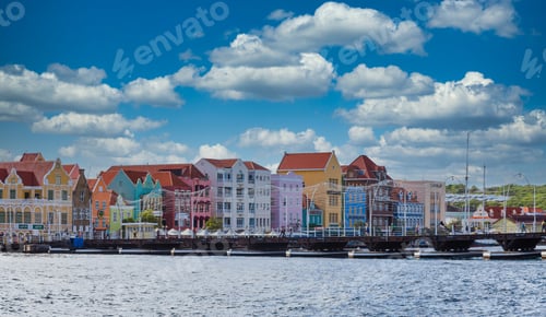 Preview: Moving Pontoon Bridge In Curacao