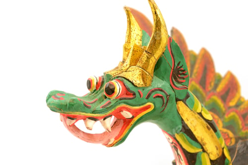 Preview: Lovely Handcrafted Chinese Dragon Carved From Wood With Full Details And Brilliant Colours Painted