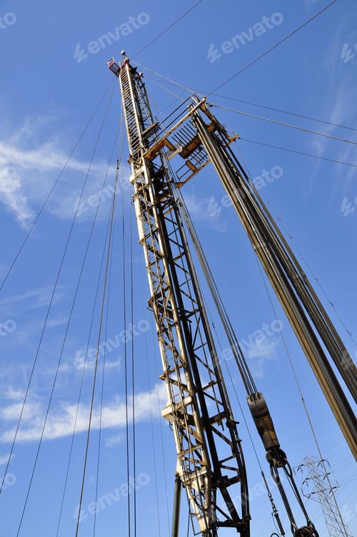Preview: Oil Well Servicing Rig, Showing Mast, Platform And Drilling Rods