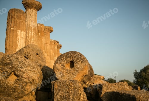 Preview: Greek Ruins