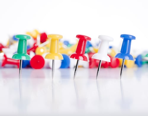 Preview: Clorful Thumbtacks Lined Up