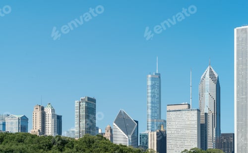 Preview: Chicago Skyline Skyscrapers And Cityscape During Late Afternoon