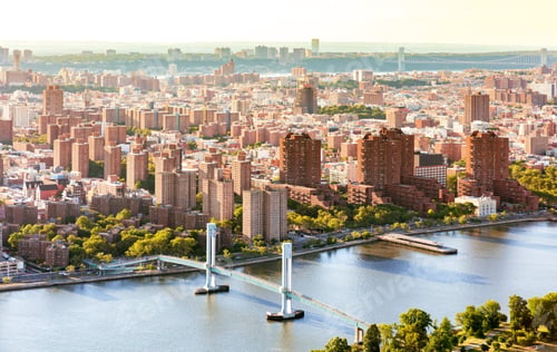 Preview: Wards Island Bridge Crossing The Harlem River Between Manhattan Island And Wards Island In New York