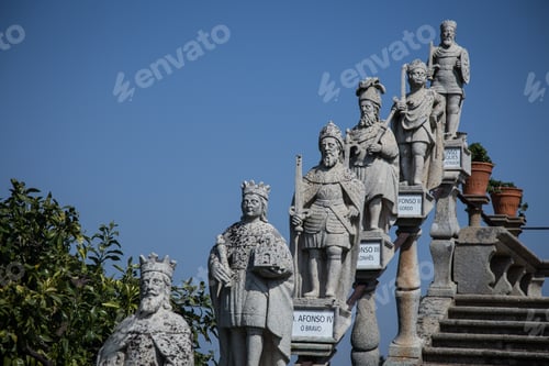 Preview: Stairway Of Statues