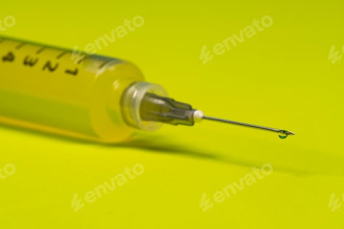 Preview: Needle With Drop On The Tip In Shades Of Yellow.