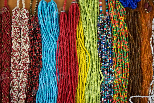 Preview: Micro-Bead Jewelery In Ecuador Otavalo