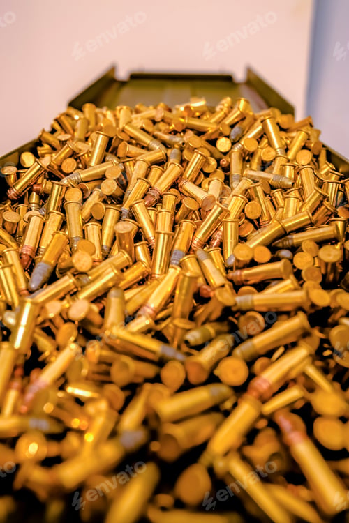 Preview: Straight View Ammo Box Full Of Bullets