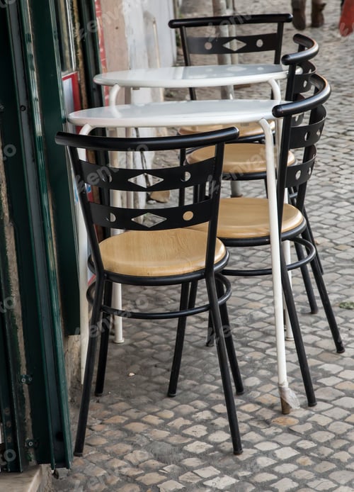 Empty Cafe