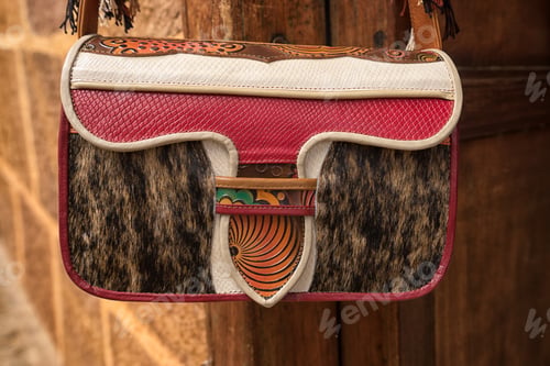 Preview: Traditional Jerico Shoulder Bag Closeup In Colombia