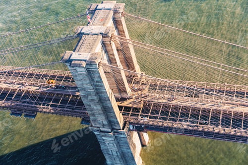 Preview: Brooklyn Bridge Over The East River In New York City
