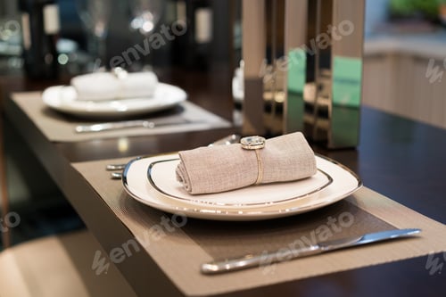 Preview: The Nice Tableware In Dining Room