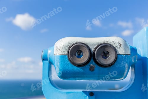 Preview: Tourist Binoculars