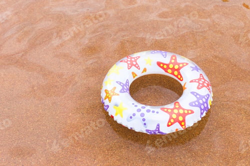 Preview: Ring Swimming On Pool With Scree