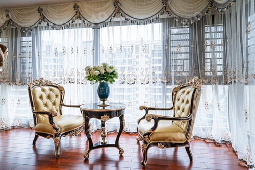 Preview: Very Nice Furniture In The Apartment