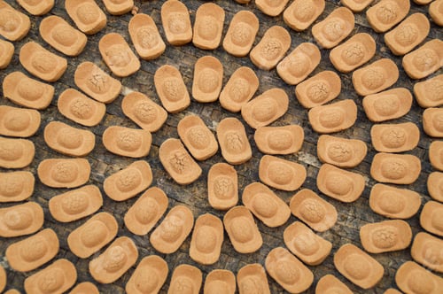 Preview: Chinese Biscuits Arranged In A Circle