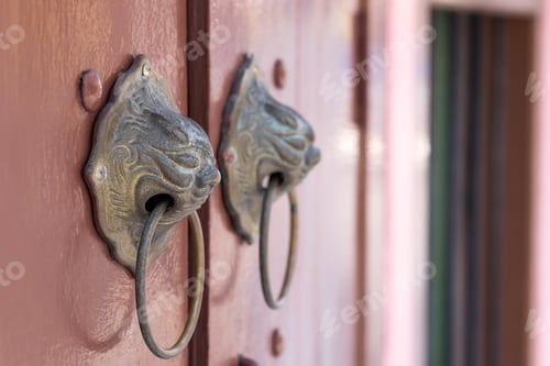 Preview: Old Chinese Door.