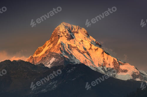 Preview: Sunset In Annapurna Summit