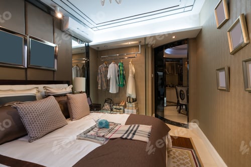 Preview: The Nice Bedroom With Luxury Decoration