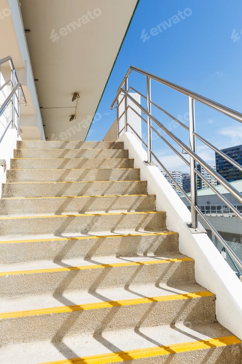 Vorschau: Zementtreppe