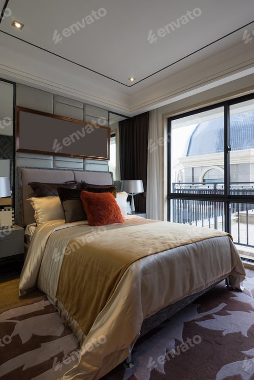 Preview: Comfortable Bedroom With Nice Decoration