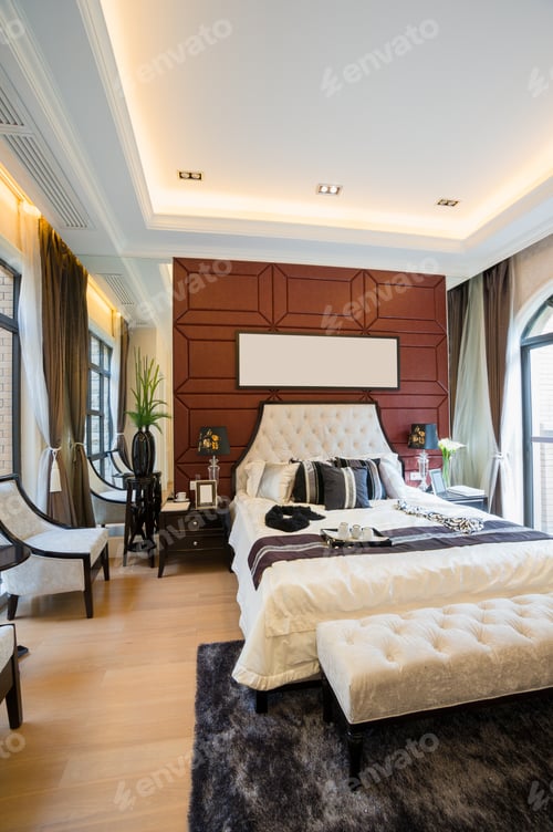 Preview: Luxury Comfortable Bedroom With Nice Decoration