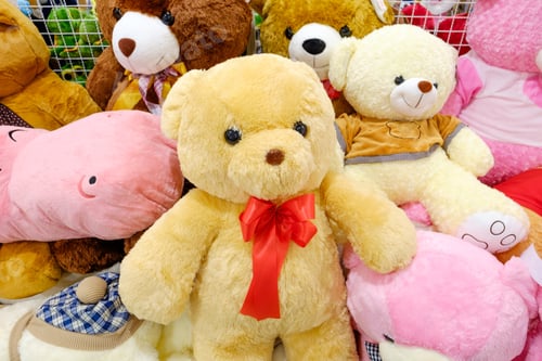 Preview: Teddy Bear Doll In The Shopping Mall.