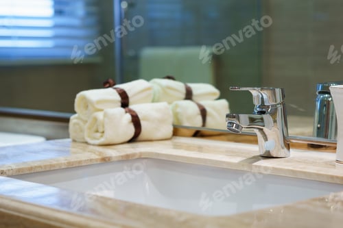 Preview: Tap In The Modern Bathroom
